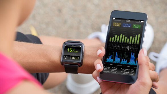 Smartwatch und Smartphone