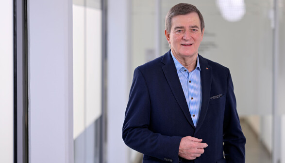 AK-Pr&auml;sident G&uuml;nther Goach