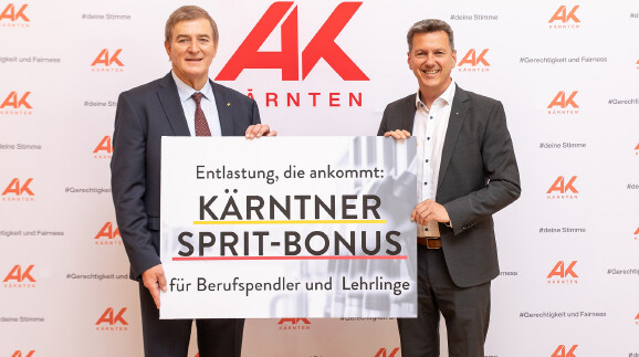 v.l.: AK-Pr&auml;sident G&uuml;nther Goach, Landeshauptmann Ing. Daniel Fellner